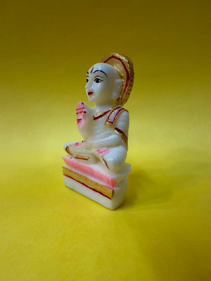 Gautam swami idol(3 inches)