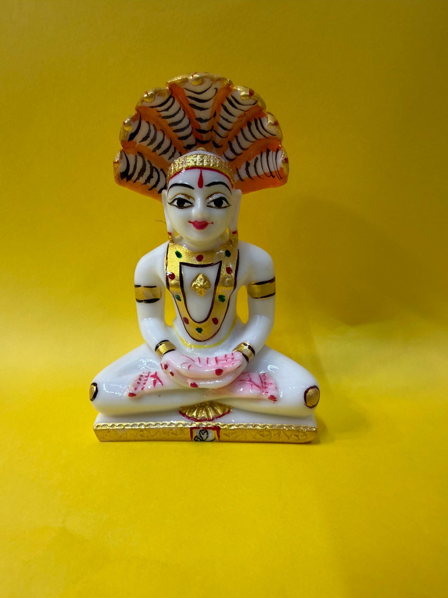 Parshwanath bhagwan idol (5 inches)