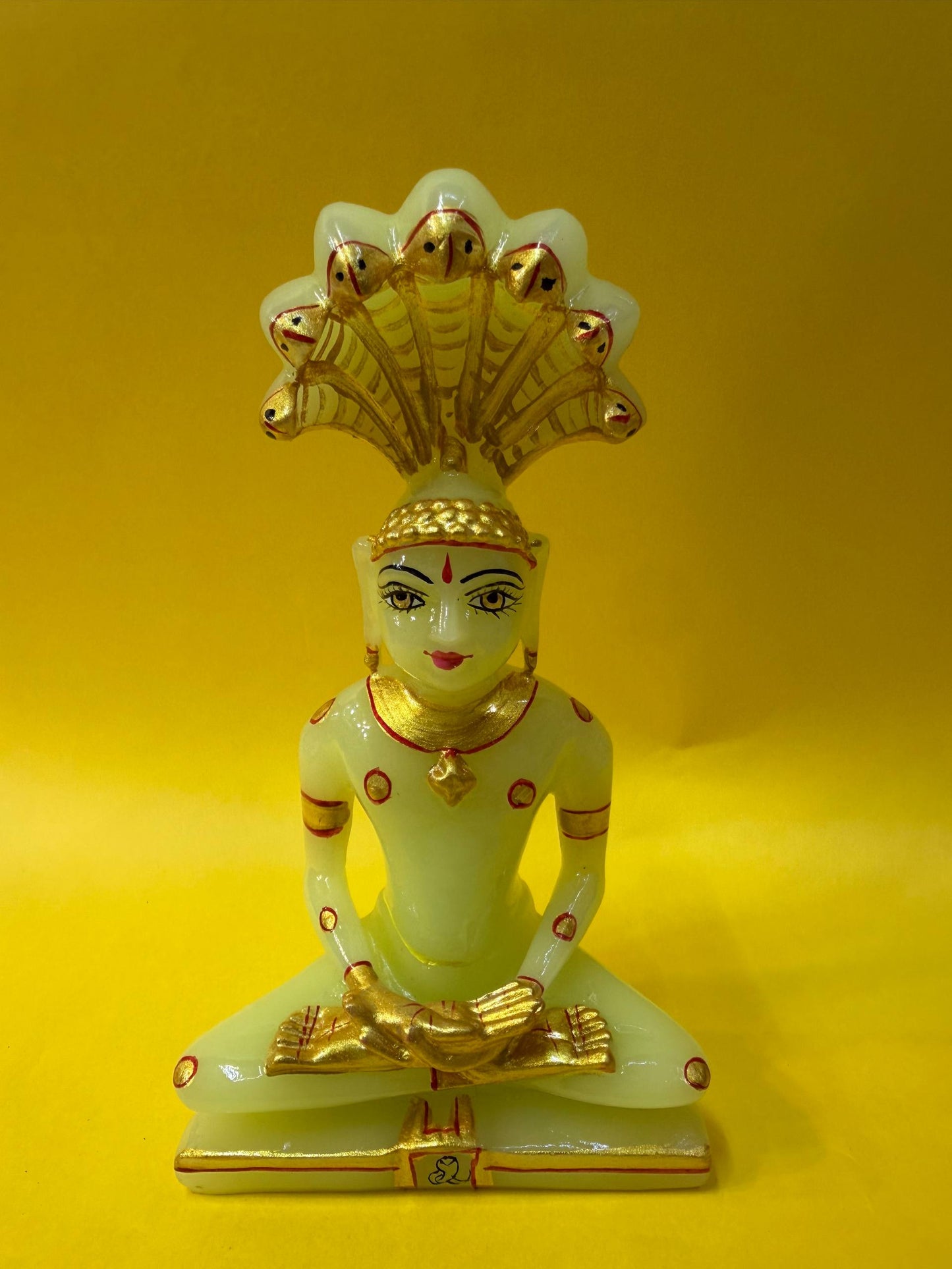 Redium parshwanath bhagwan idol (7 inches)