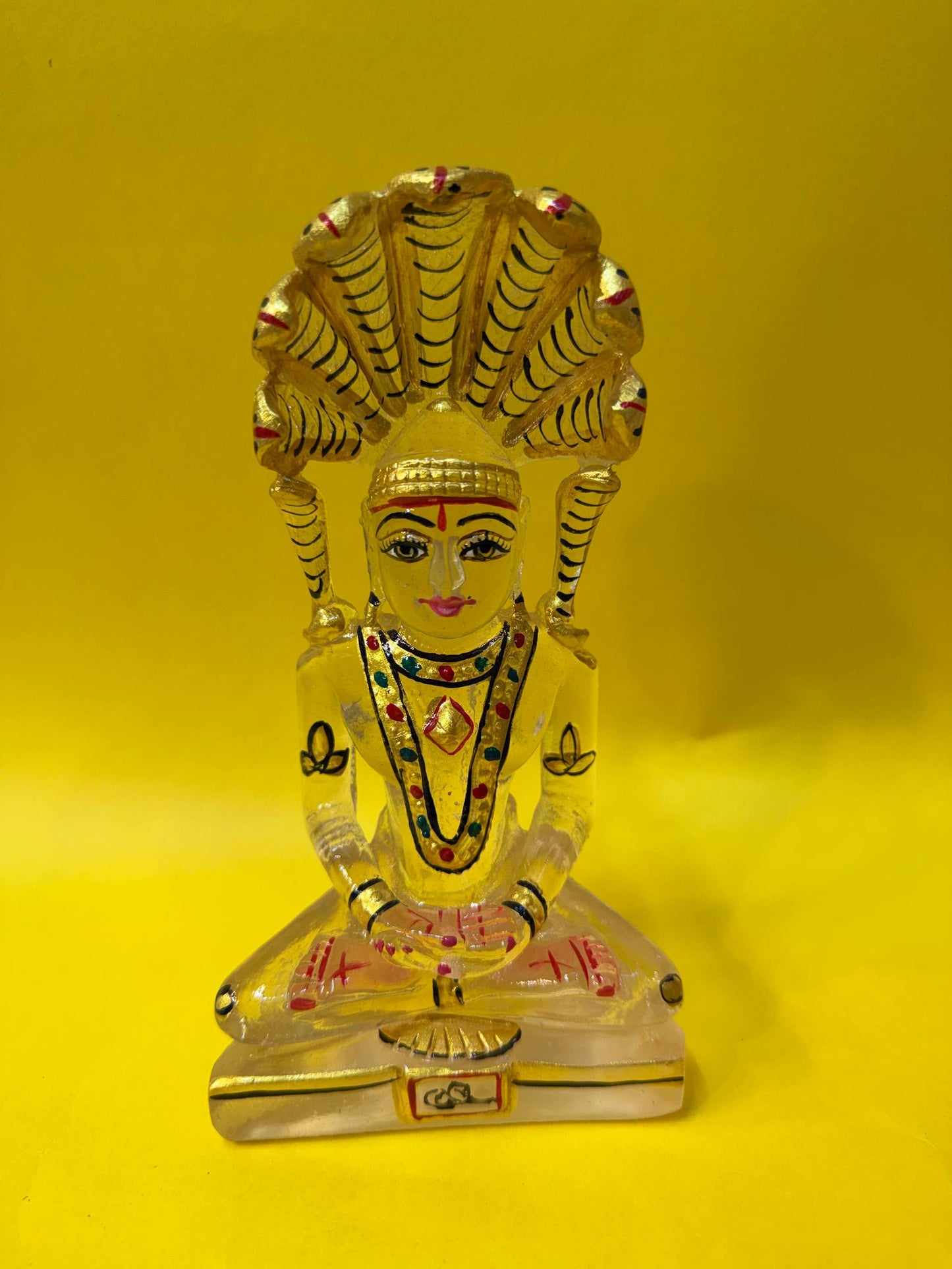 Transparent clear parshwanath bhagwan idol (7 inch)